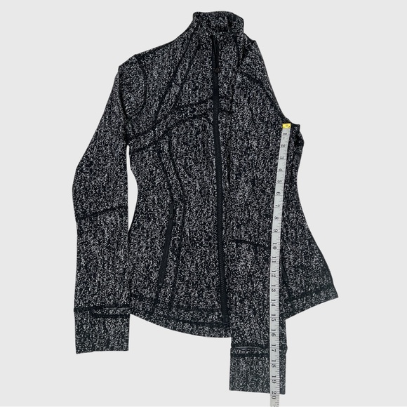 RARE Lululemon Define Jacket *Luon Size 4 - Suited Jacquard Black White - Picture 6 of 15